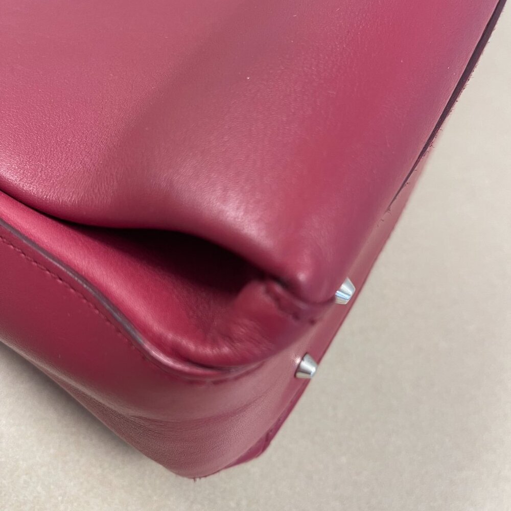 Gucci Interlocking G Top Handle Bag in Red Calfskin Leather - Preowned - Picture 15 of 16